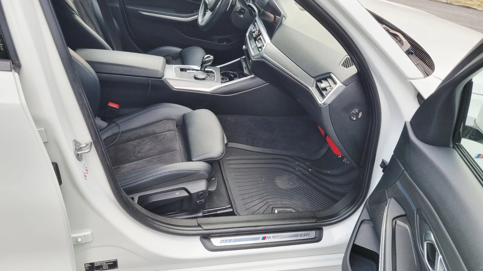 BMW 320   Xdrive     | Mobile.bg   12