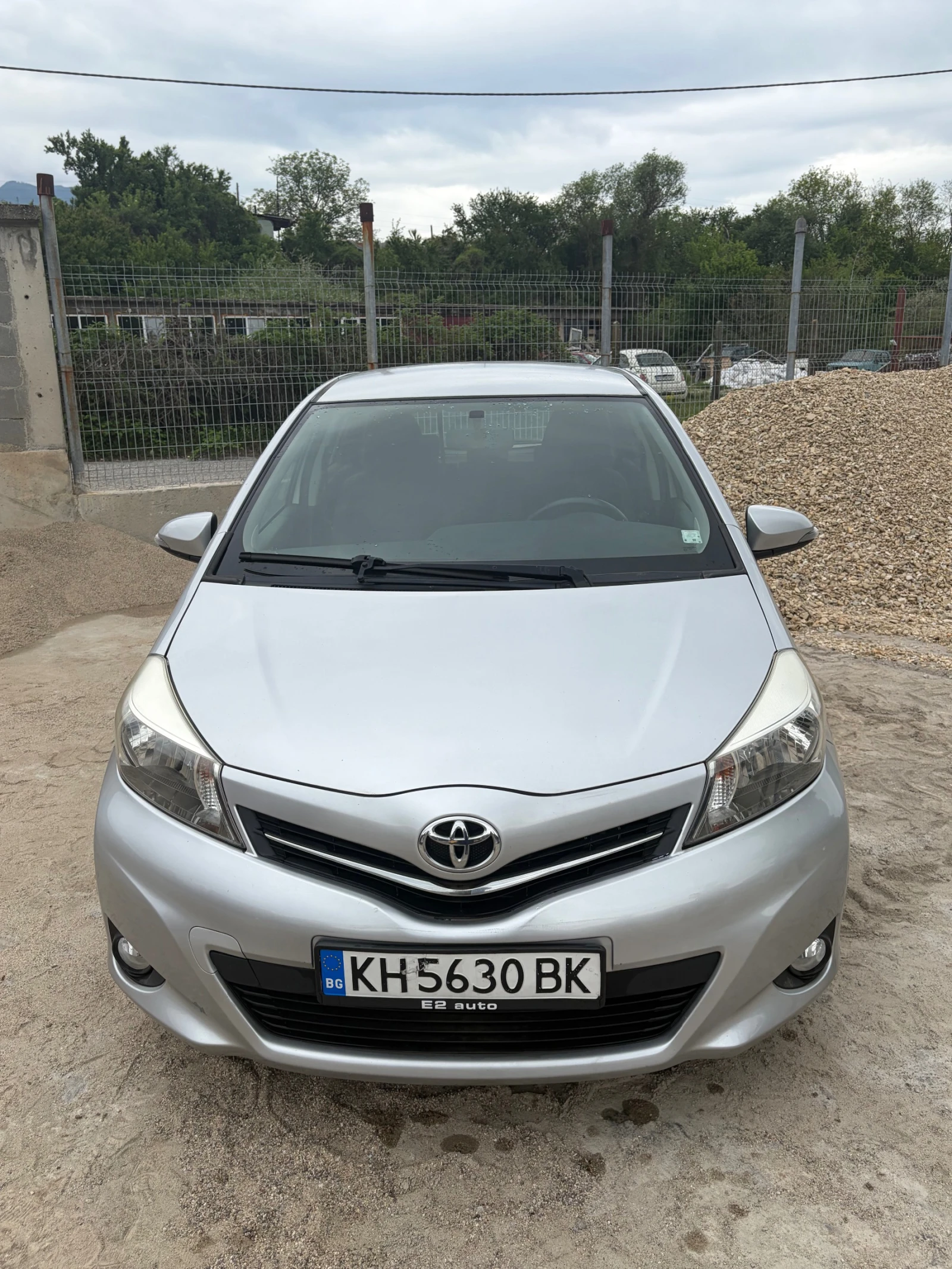 Toyota Yaris 1.3, снимка 2 - Автомобили и джипове - 54544543