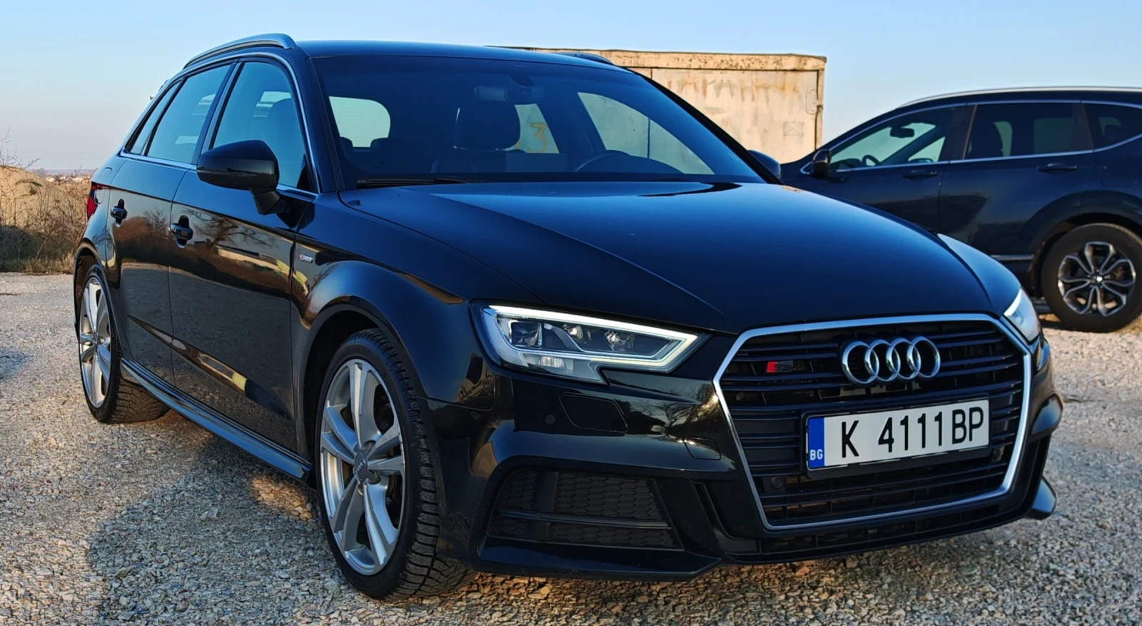 Audi A3 2.0TDI 3xSline FaceLift* Matrix* Navi* Isofix, снимка 2 - Автомобили и джипове - 53718100