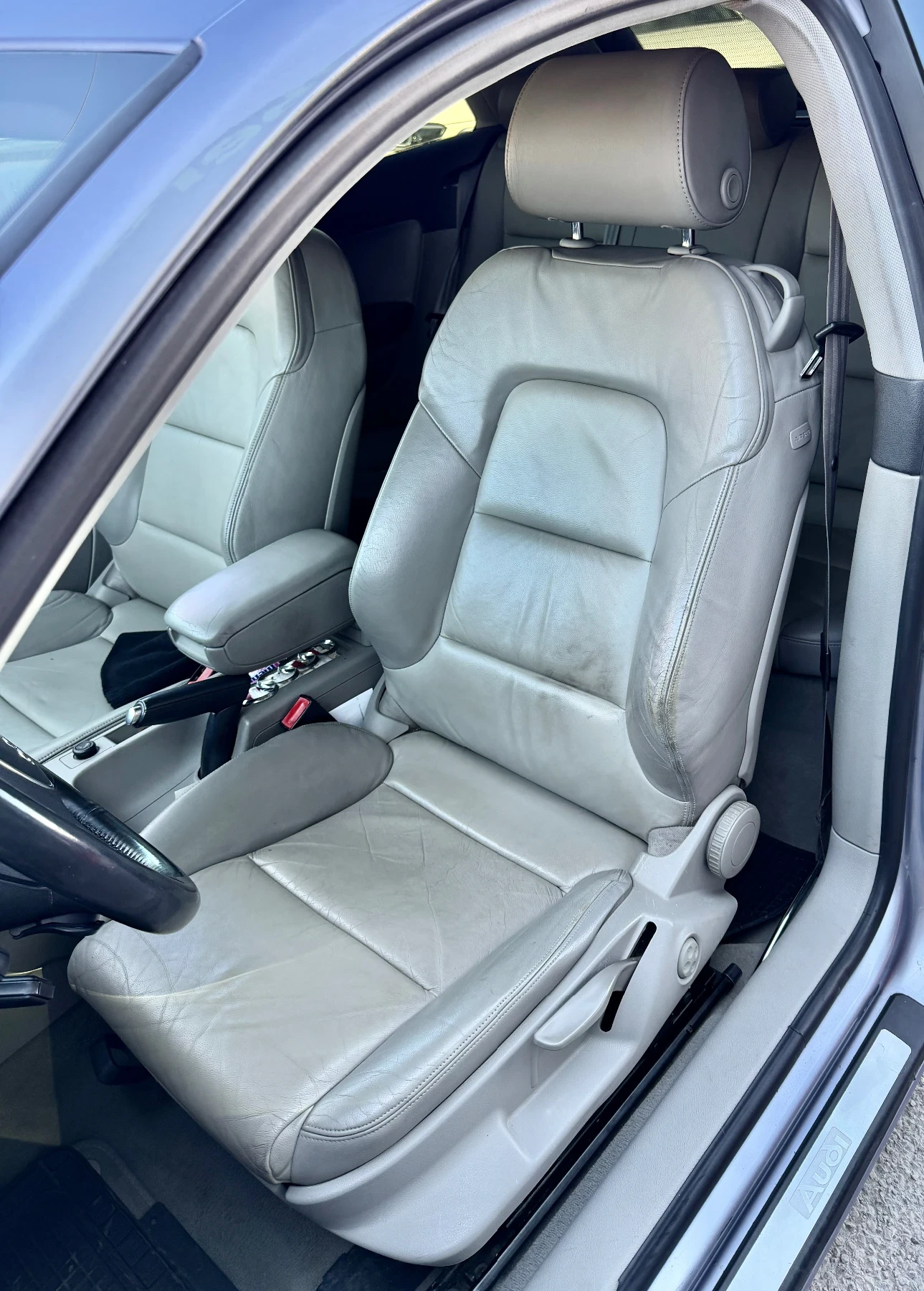 Audi A3 3.2 250кс / Quattro / S Line - изображение 10