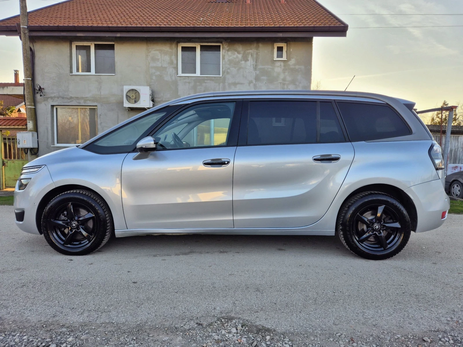 Citroen C4 Picasso 2.0HDI  AVTOMAT , снимка 8 - Автомобили и джипове - 53756465