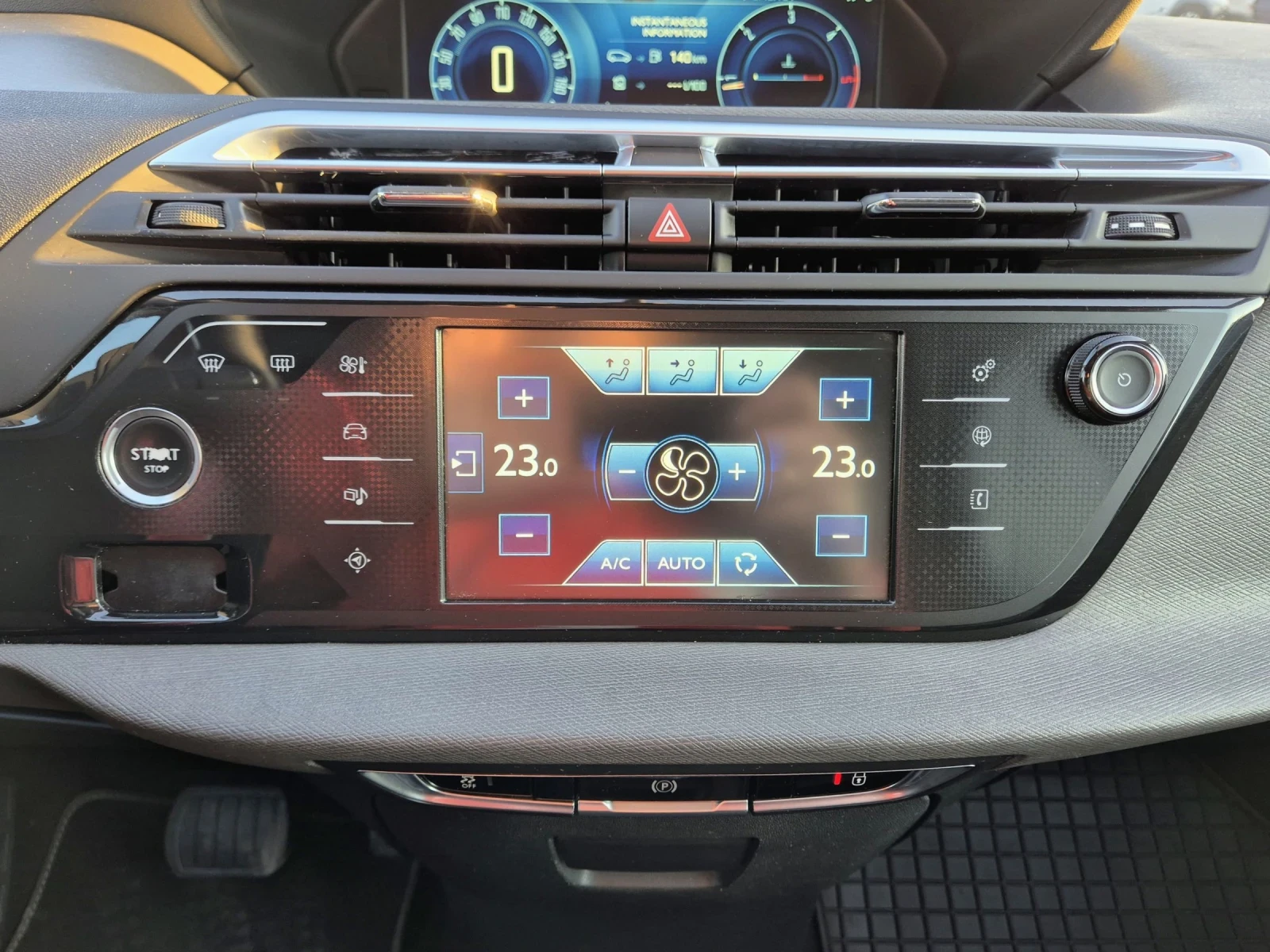 Citroen C4 Picasso 2.0HDI  AVTOMAT , снимка 16 - Автомобили и джипове - 53756465