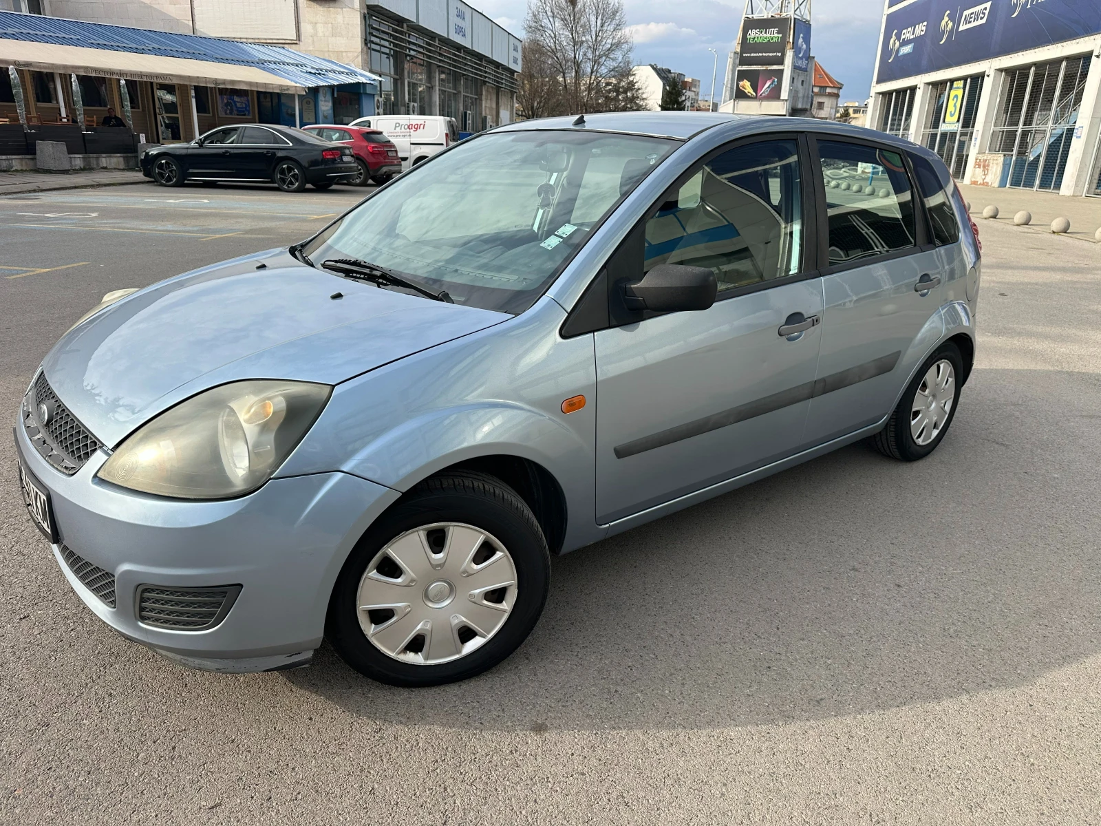 Ford Fiesta, снимка 13 - Автомобили и джипове - 53816633