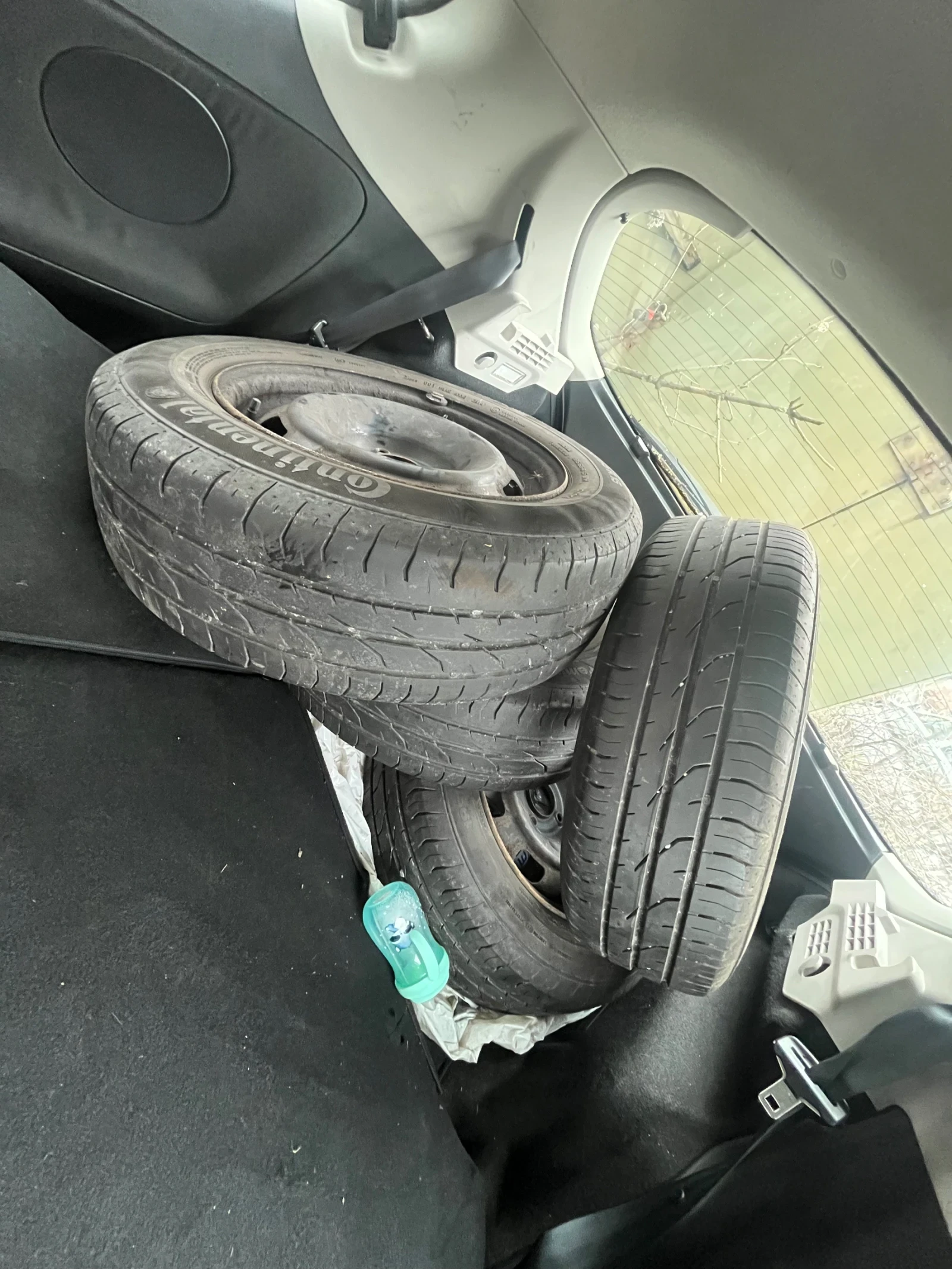 Peugeot 207 1.4 i .Facelift , снимка 5 - Автомобили и джипове - 54083597