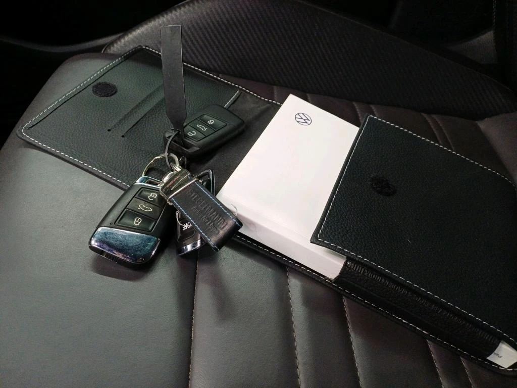 VW Passat R-Line Matrix"IQ.DRIVE"Печка Head-up , снимка 5 - Автомобили и джипове - 54348227