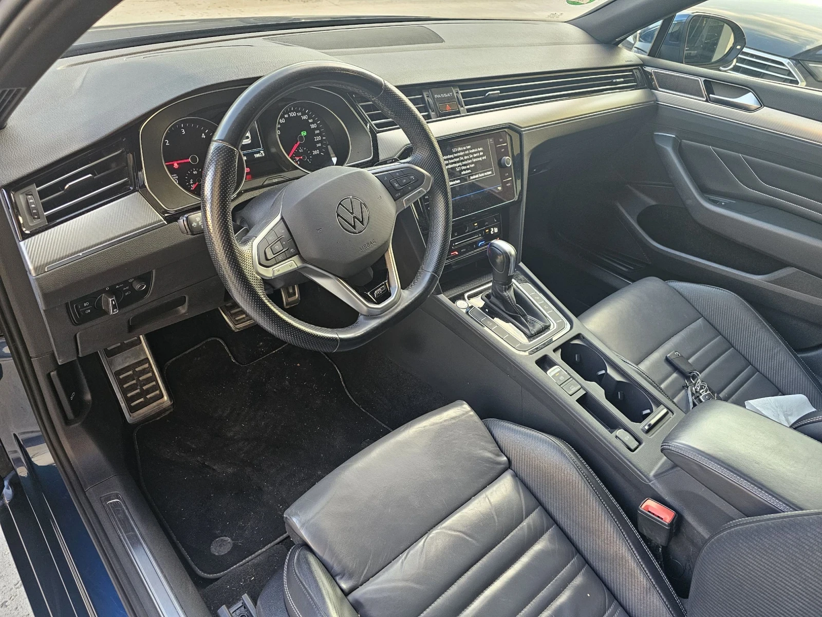 VW Passat R-Line Matrix"IQ.DRIVE"Печка Head-up , снимка 6 - Автомобили и джипове - 54348227