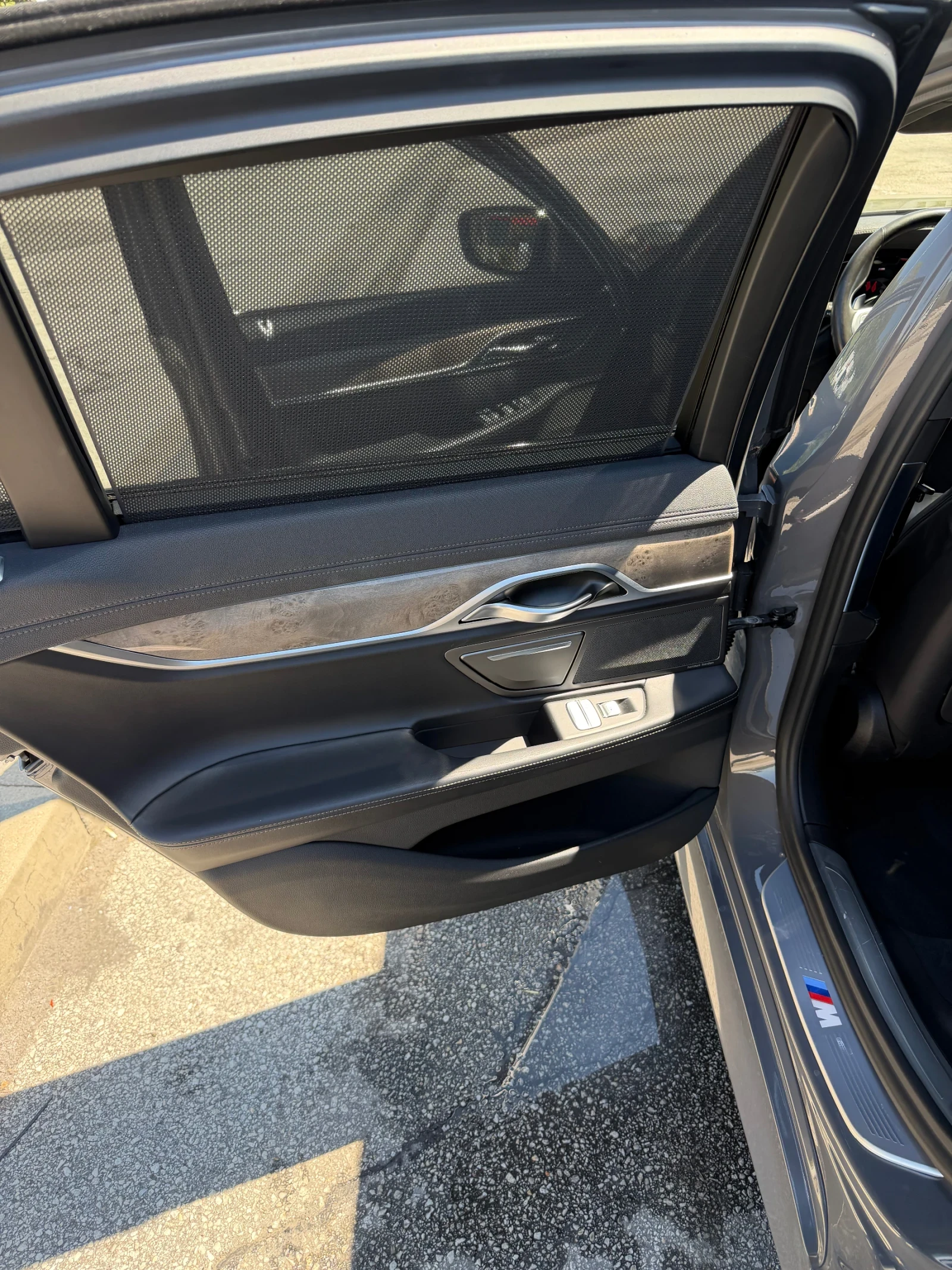 BMW 750 M, снимка 8 - Автомобили и джипове - 54412632