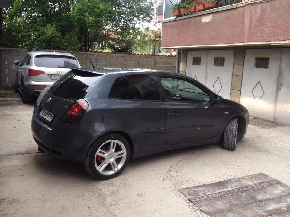 Fiat Stilo, снимка 10 - Автомобили и джипове - 54440385