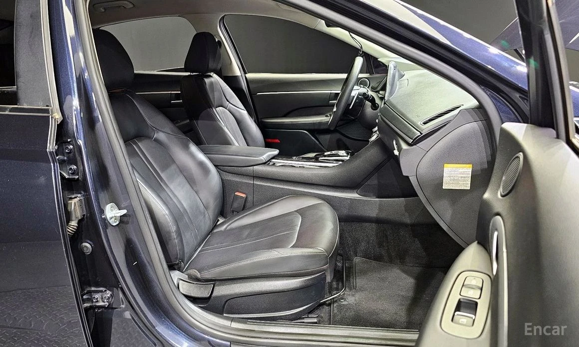 Hyundai Sonata, снимка 10 - Автомобили и джипове - 54481579