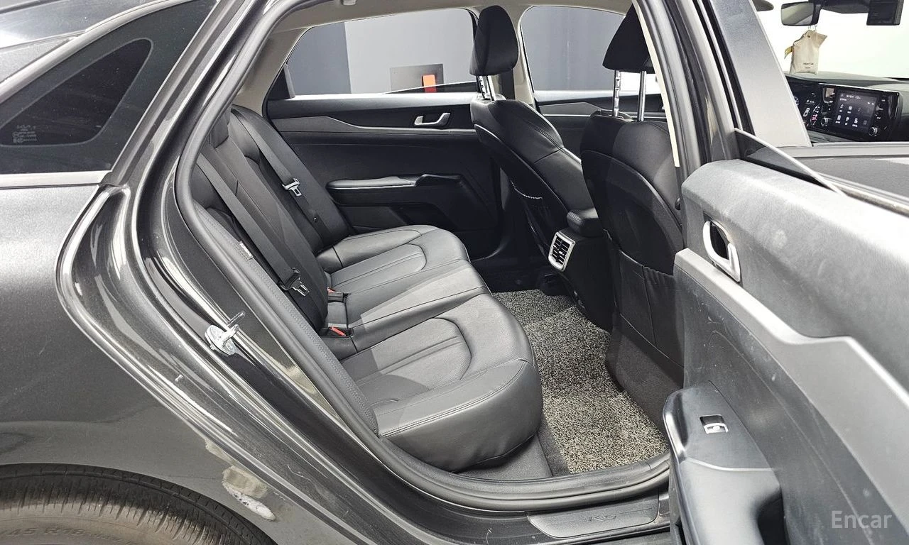 Kia K5 1.6* TURBO* PRESTIGE* ПОДГРЕВ* ОБДУХВАНЕ* КАМЕРА* , снимка 14 - Автомобили и джипове - 55035984