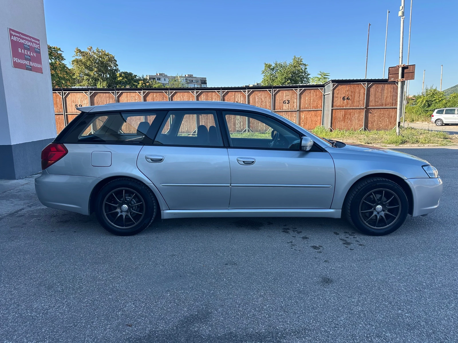 Subaru Legacy 2.5i 4х4 ГАЗ Италия, снимка 8 - Автомобили и джипове - 55466158