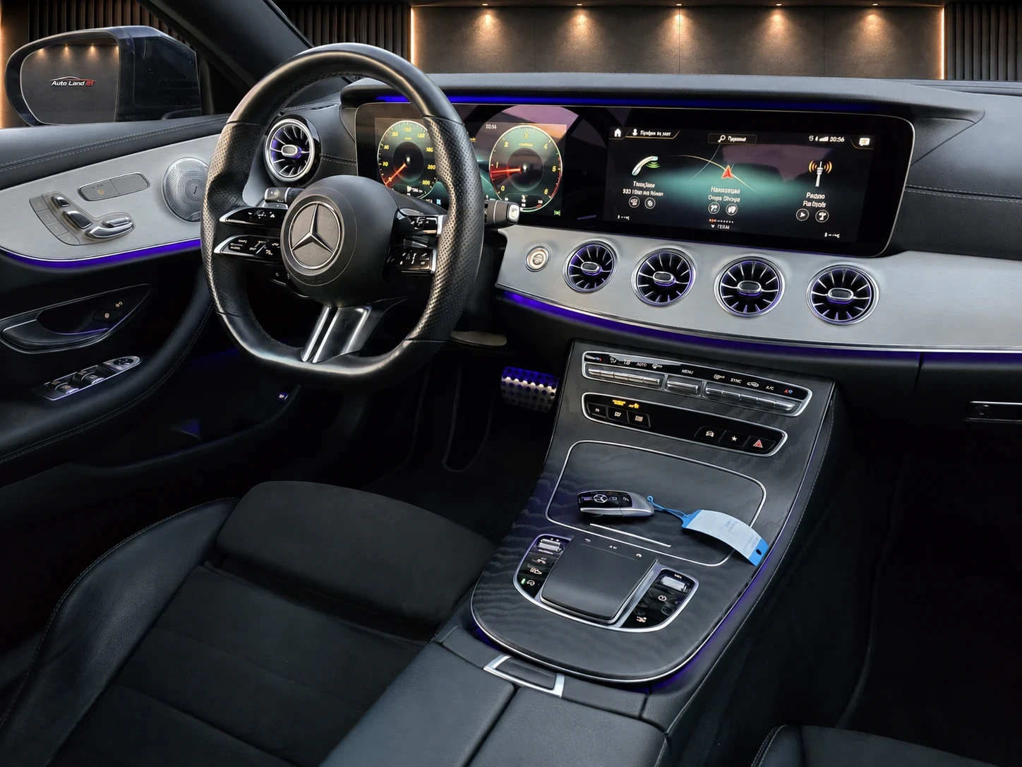 Mercedes-Benz E 220 AMG* 4MATIC* FACELIFT* 360 * BURMESTER* FULL* , снимка 11 - Автомобили и джипове - 55711082