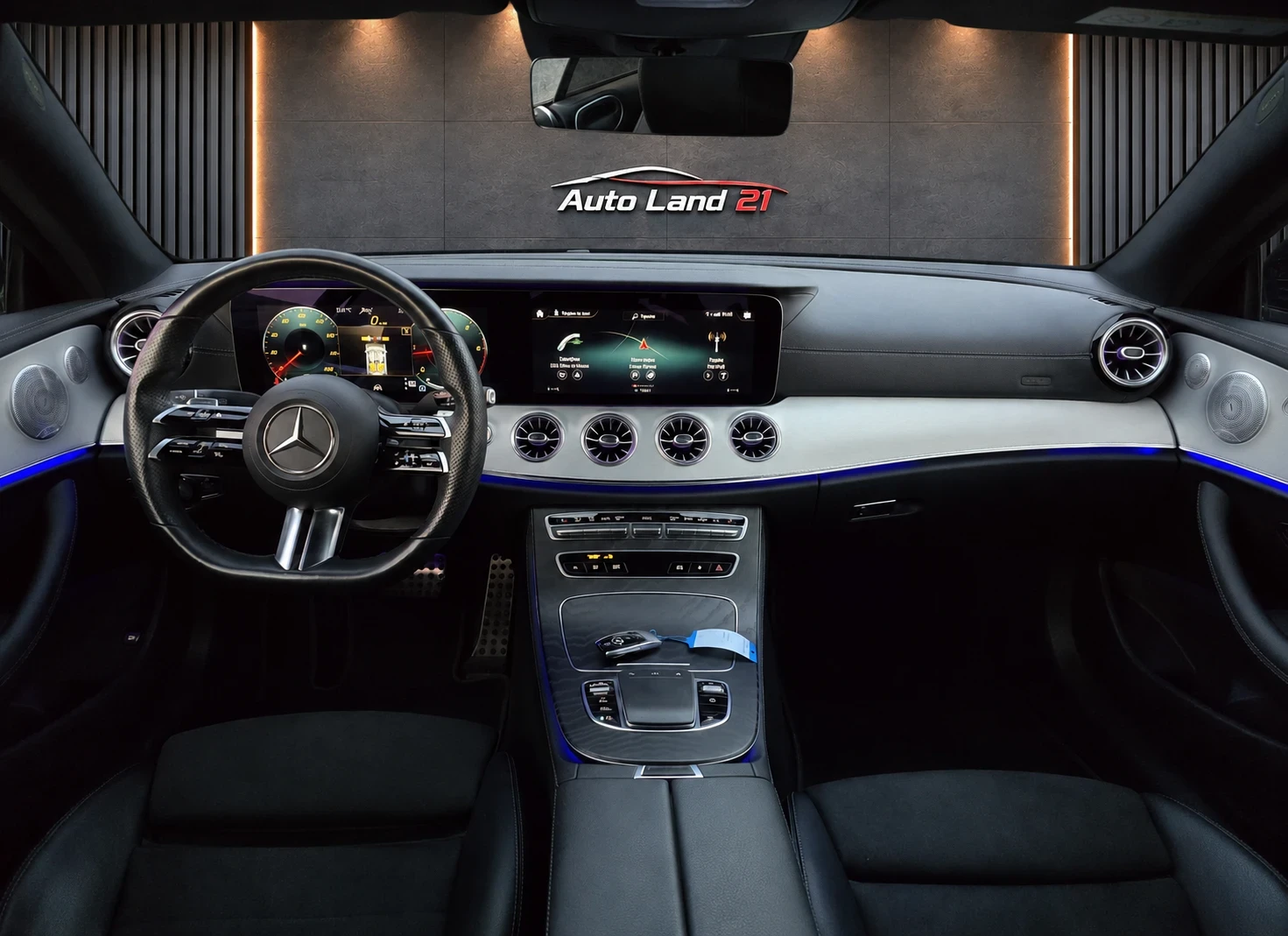 Mercedes-Benz E 220 AMG* 4MATIC* FACELIFT* 360 * BURMESTER* FULL* , снимка 9 - Автомобили и джипове - 55711082