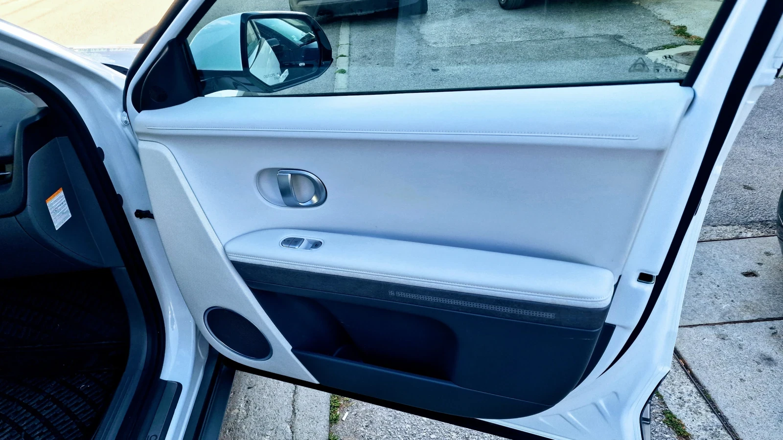 Hyundai Ioniq 5 LIMITED , снимка 9 - Автомобили и джипове - 56297248
