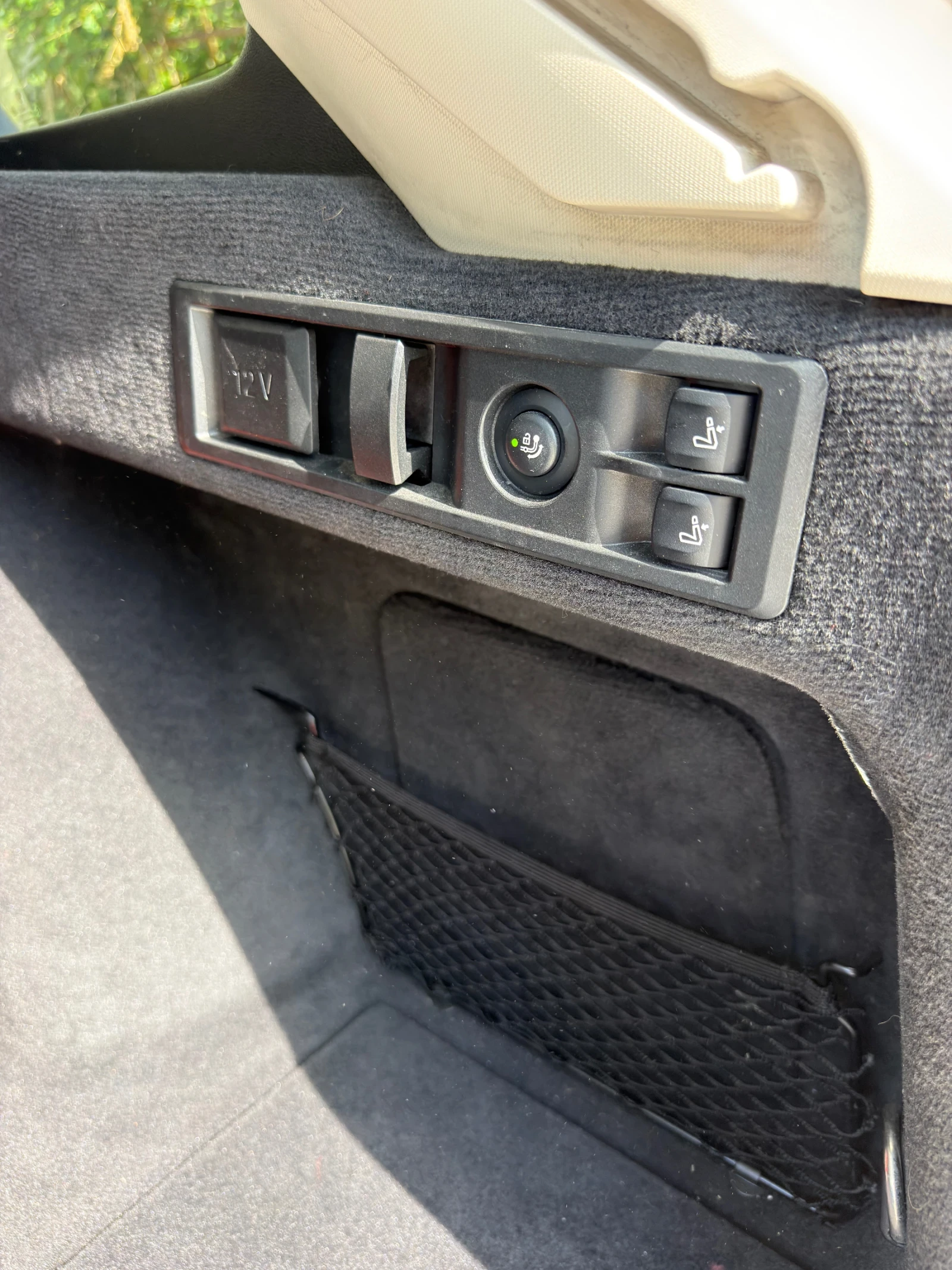 BMW 320, снимка 14 - Автомобили и джипове - 56462451
