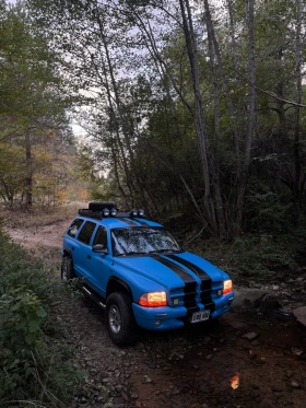 Dodge Durango 5.2 V8 Газ/Бензин, снимка 3
