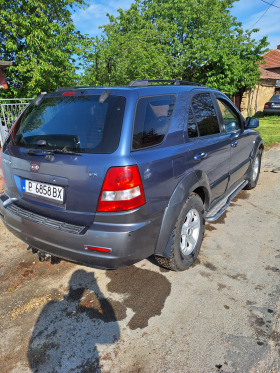 Kia Sorento 2.5 CRDI, снимка 6 - Автомобили и джипове - 45381164