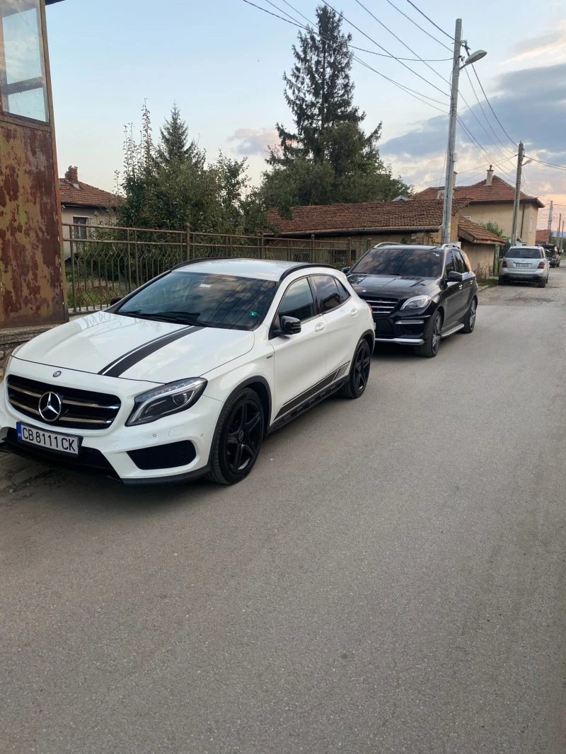 Mercedes-Benz GLA 200 AMG-4 MATIC, снимка 3 - Автомобили и джипове - 48183059