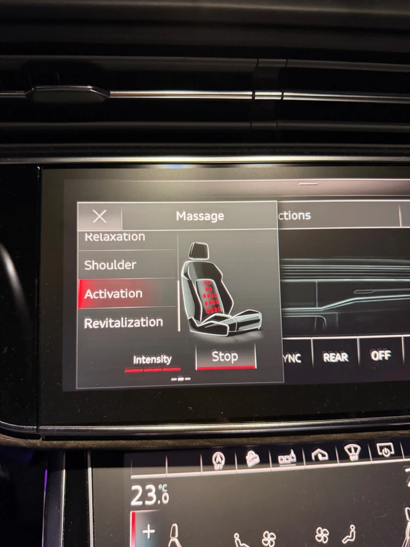 Audi Q7, снимка 9 - Автомобили и джипове - 52125172