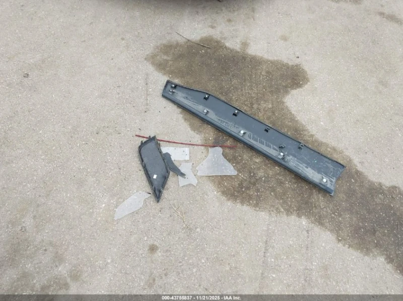 Toyota Rav4 2.5L I-4 DI, DOHC, VVT, 203HP All Wheel Drive, снимка 4 - Автомобили и джипове - 53095570