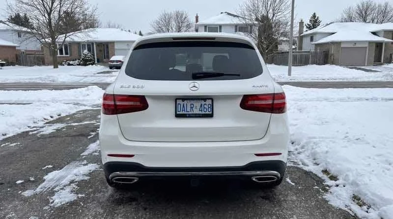 Mercedes-Benz GLC 300 2018 4MATIC * БЕЗ ПЪРВОНАЧАЛНА ВНОСКА* , снимка 4 - Автомобили и джипове - 53282268