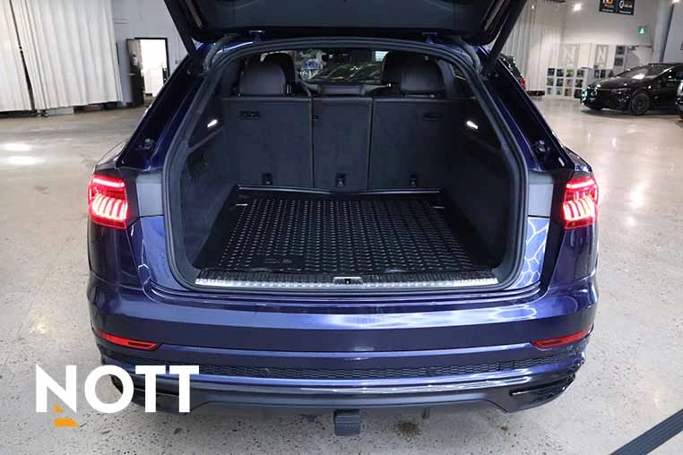 Audi Q8 TECHNIK* S-LINE - изображение 7