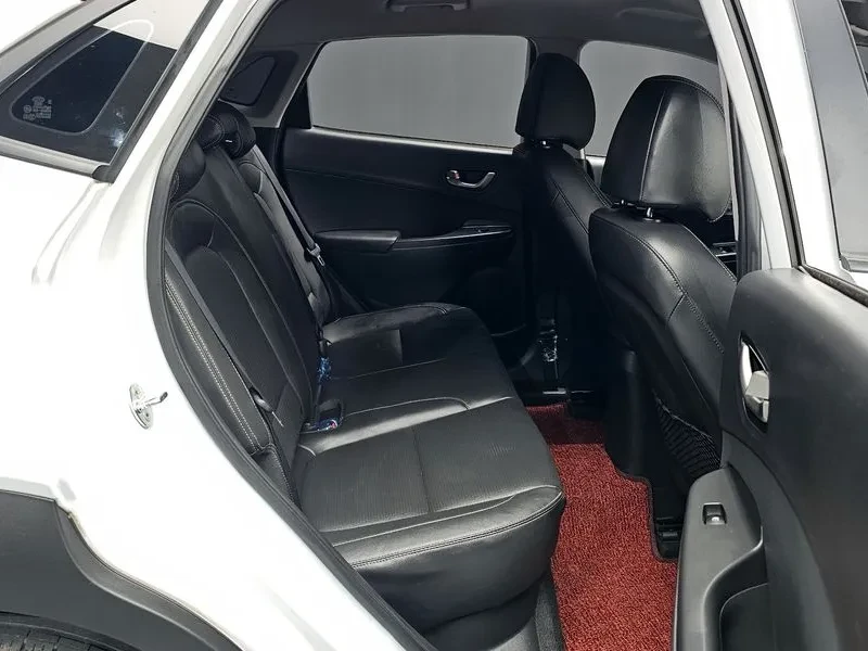 Hyundai Kona 1.6, снимка 11 - Автомобили и джипове - 54639997