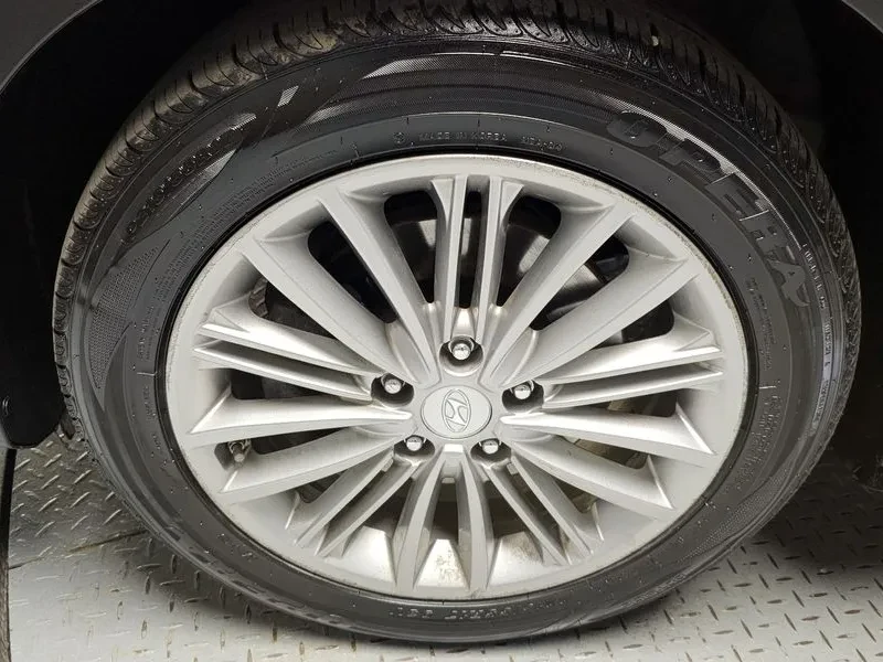 Hyundai Kona 1.6, снимка 5 - Автомобили и джипове - 54639997