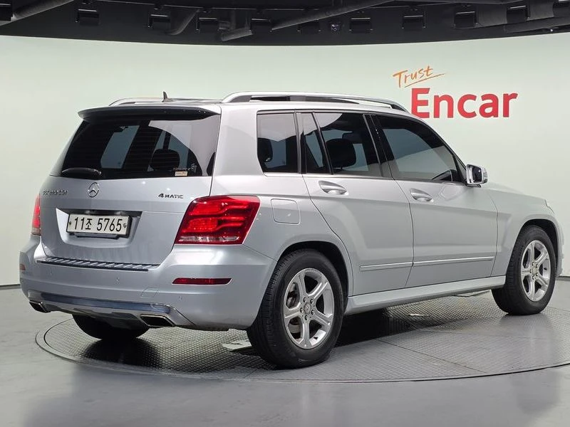 Mercedes-Benz GLK GLK220 CDI| 170к.с.| ВКЛ.ТЕХНОТЕСТ, снимка 2 - Автомобили и джипове - 55428479