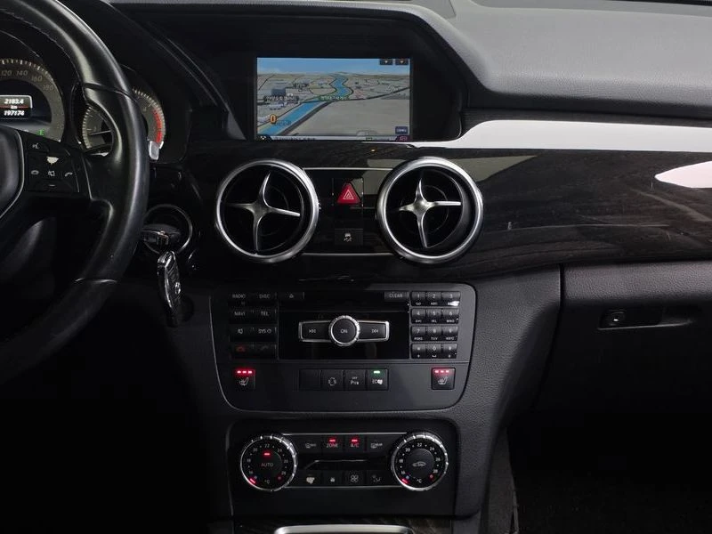 Mercedes-Benz GLK GLK220 CDI| 170к.с.| ВКЛ.ТЕХНОТЕСТ, снимка 12 - Автомобили и джипове - 55428479