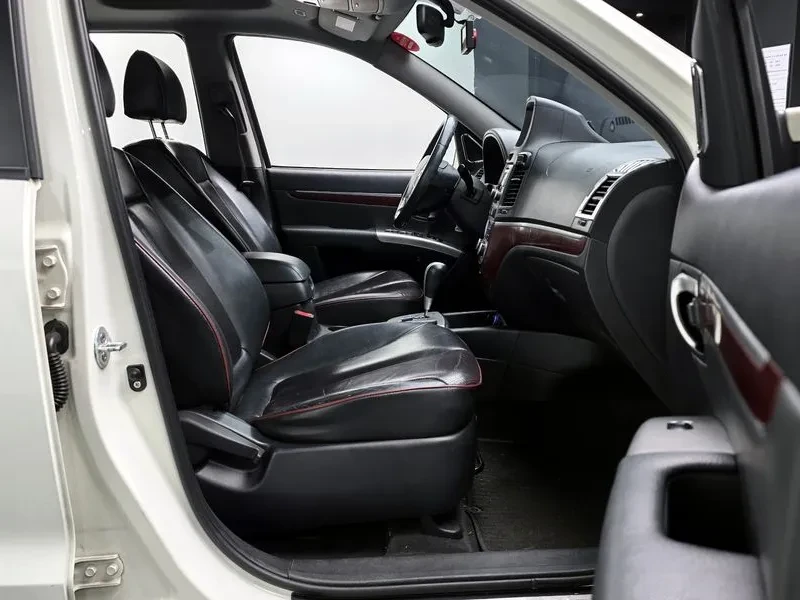 Hyundai Santa fe 2Wd (2.0Vgt) Mlx Luxury Model, снимка 10 - Автомобили и джипове - 56004285