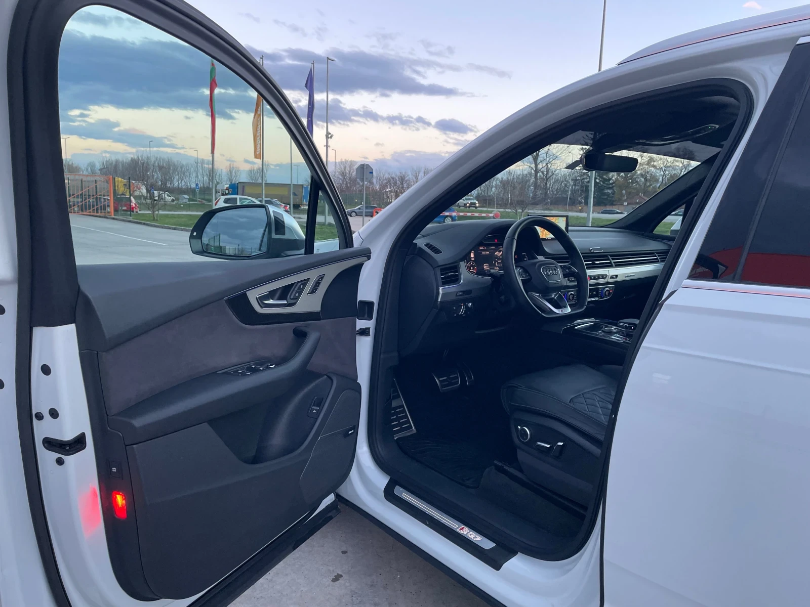 Audi SQ7 4.0TDI 3xTV 7 местен GERMANY - изображение 9