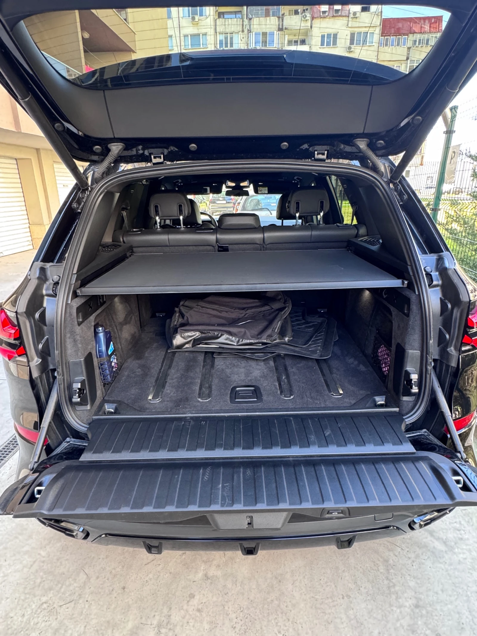 BMW X5 30d* PANO* Xdrive* 2025* 37KM* R22* M Sport* NOV* , снимка 8 - Автомобили и джипове - 53622328