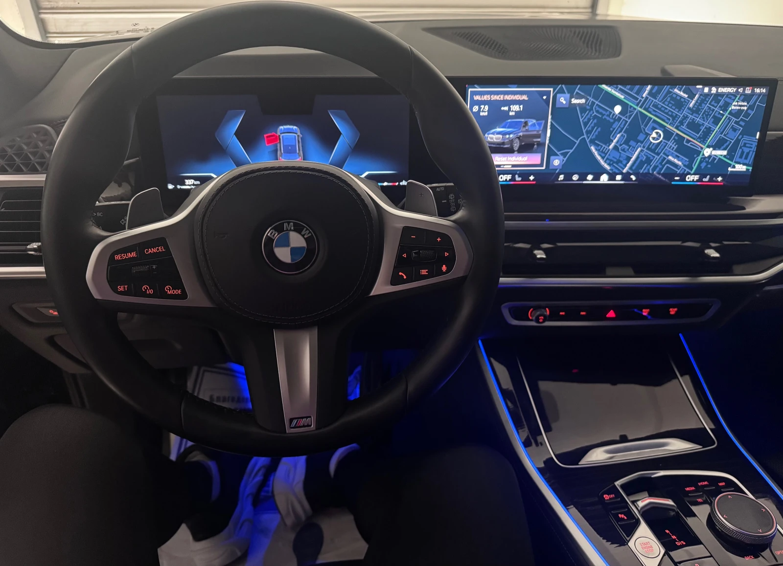BMW X5 30d* Xdrive* 2025* 37KM* R22* M Pack* NOV*  | Mobile.bg � ����������� 14