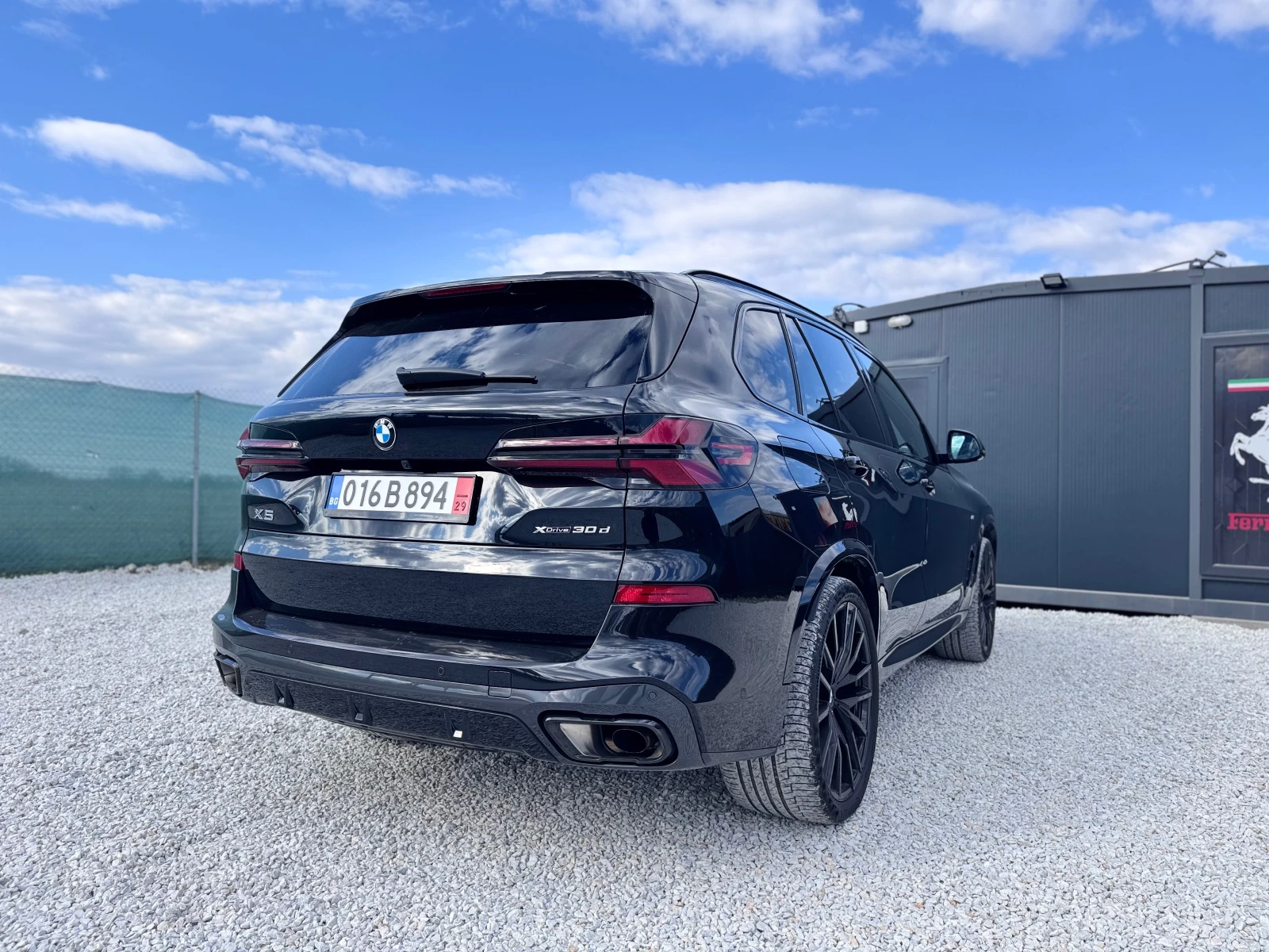 BMW X5 30d* Xdrive* 2025* 37KM* R22* M Pack* NOV*  | Mobile.bg � ����������� 4