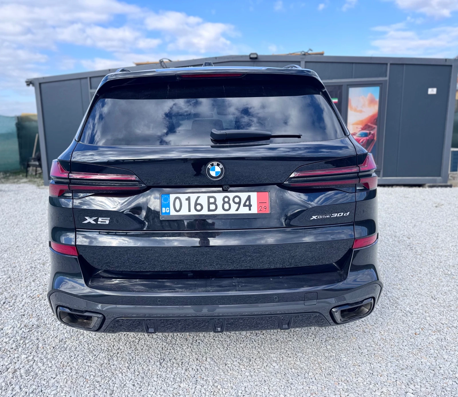 BMW X5 30d* Xdrive* 2025* 37KM* R22* M Pack* NOV*  | Mobile.bg � ����������� 5