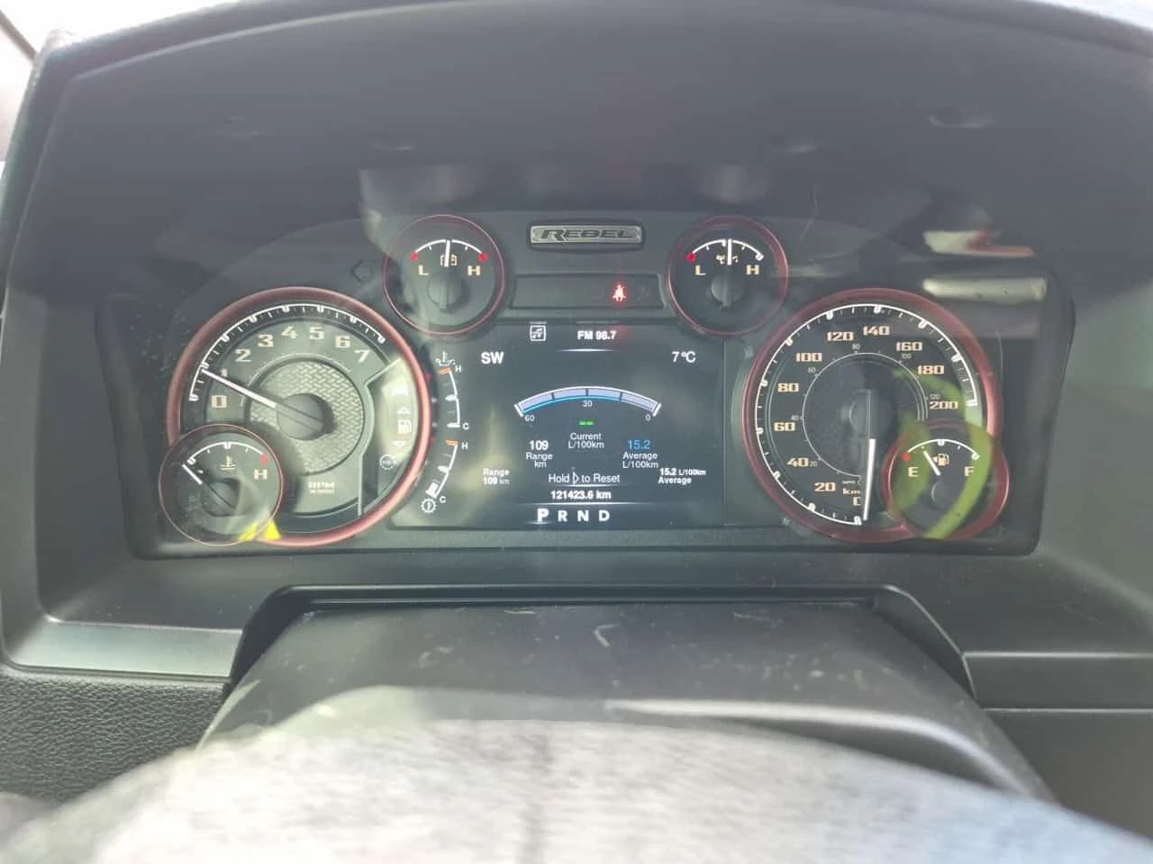 Dodge RAM 1500 * REBEL CREW CAB SHORT BED * CARFAX * ЦЕНА ДО БГ, снимка 7 - Автомобили и джипове - 54079819