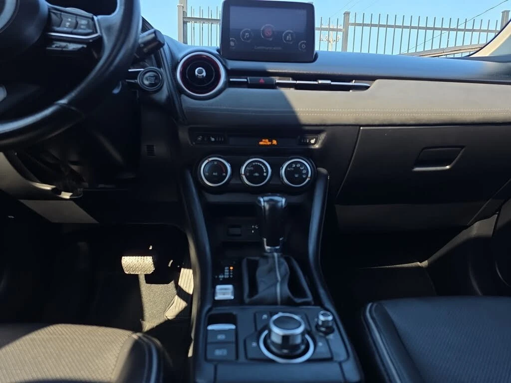 Mazda CX-3 GT AWD * АвтоКредит* (ЦЕНА ДО БГ), снимка 12 - Автомобили и джипове - 54085315