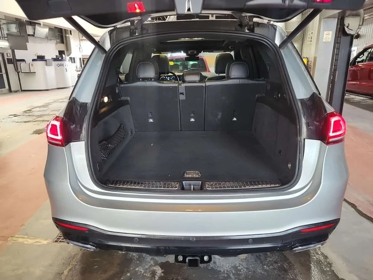 Mercedes-Benz GLE 350 * CARFAX * АВТОКРЕДИТ БЕЗ ПЪРВОНАЧАЛНА ВНОСКА, снимка 13 - Автомобили и джипове - 54774740