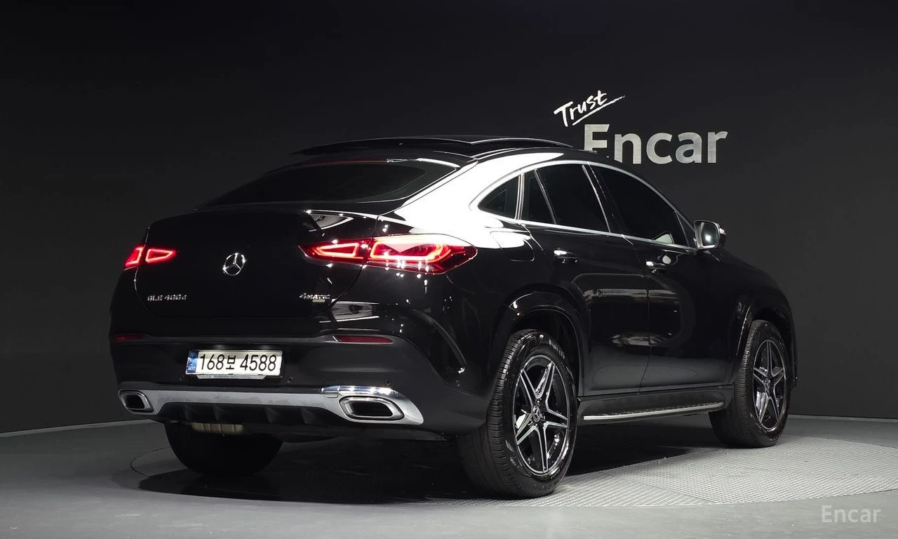 Mercedes-Benz GLE 400 Coupe AMG LINE* BURMESTER* 360* ХЕДЪП* DISTRONIC* , снимка 3 - Автомобили и джипове - 55451646