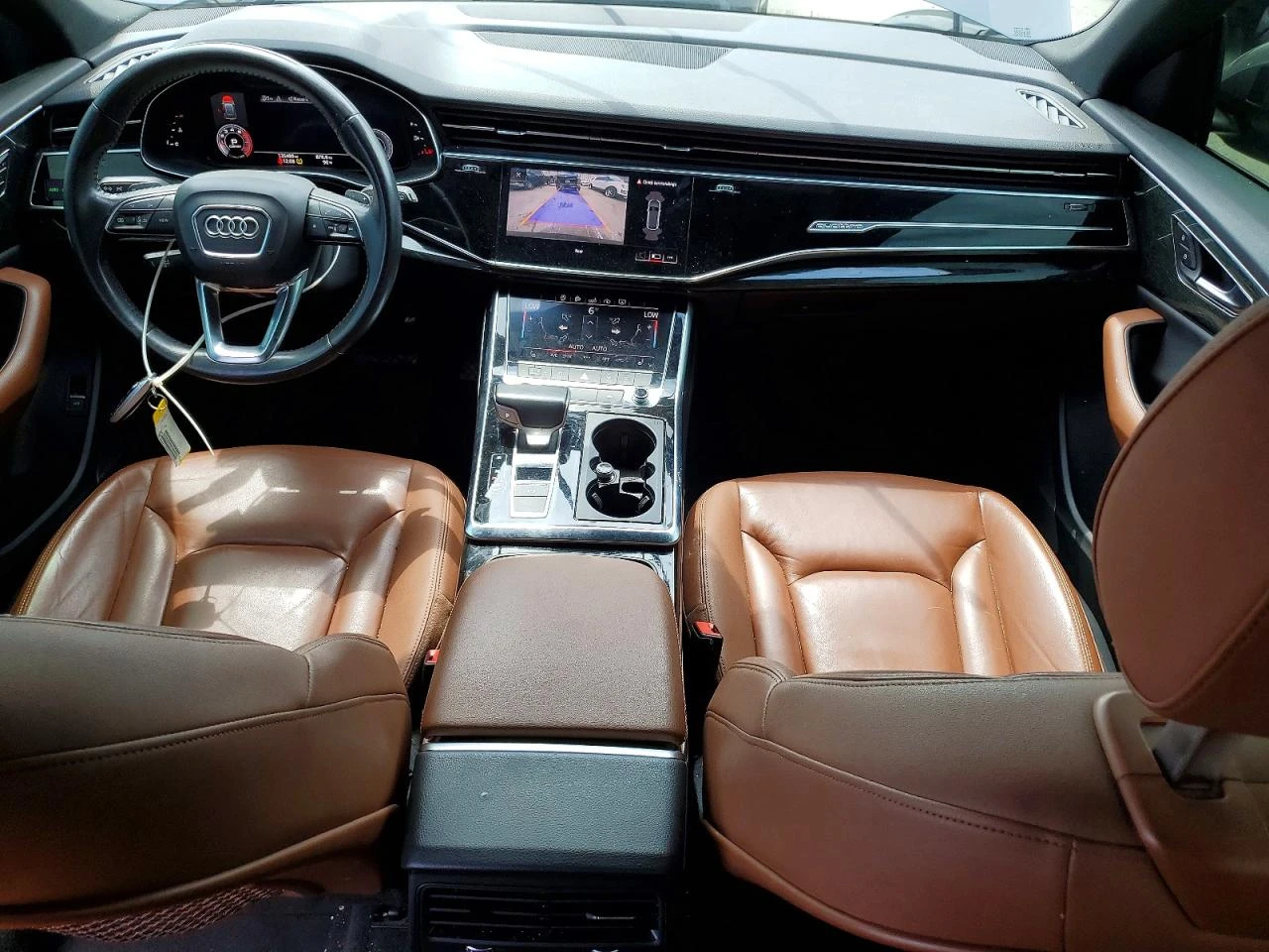 Audi Q8 PREMIUM / QUATTRO / ЛИЗИНГ, снимка 8 - Автомобили и джипове - 55878401
