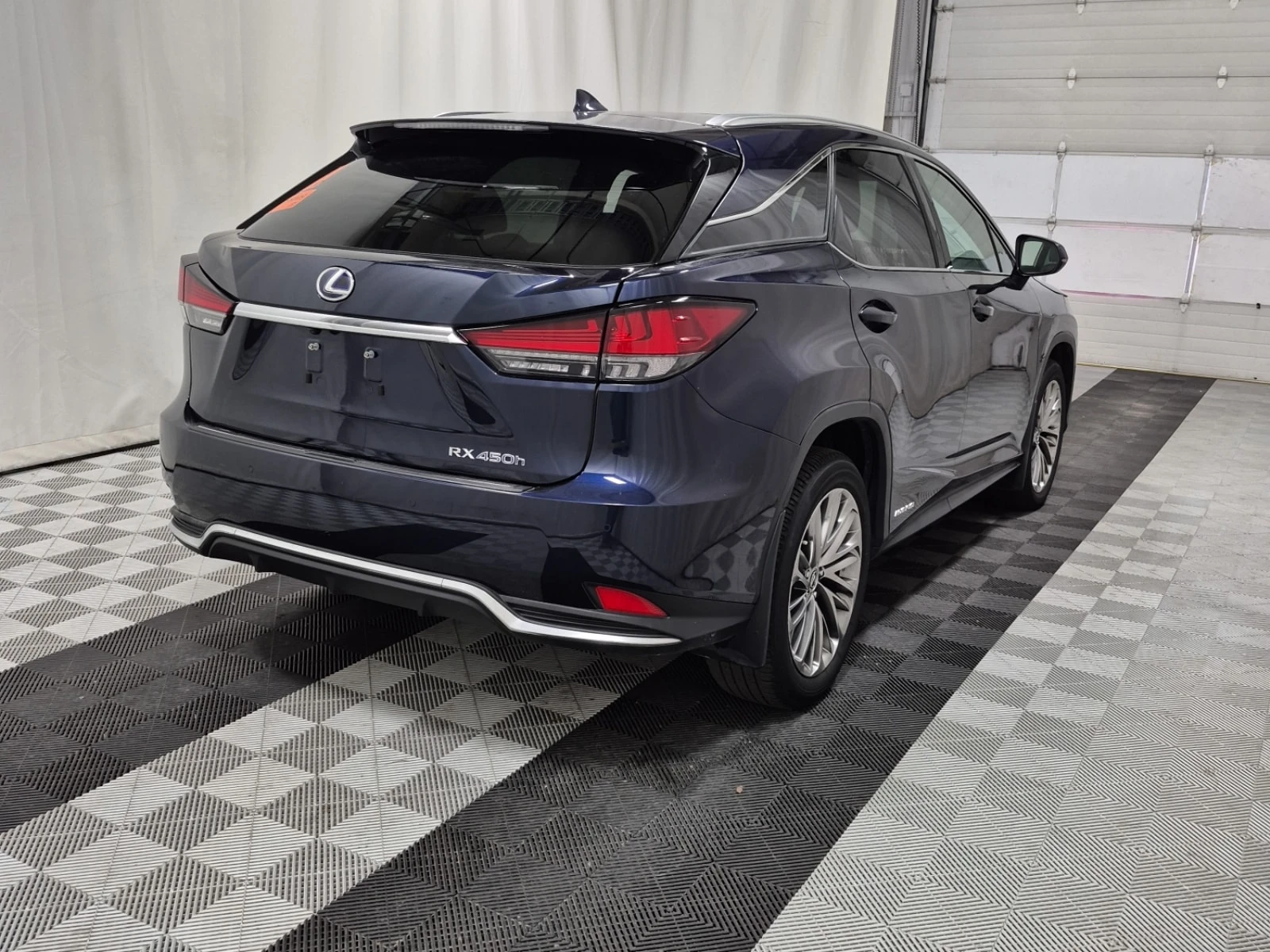 Lexus RX 450h MARK LEVINSON * FACE * AWD * ОБДУХВАНЕ * CARFAX * , снимка 3 - Автомобили и джипове - 56004344