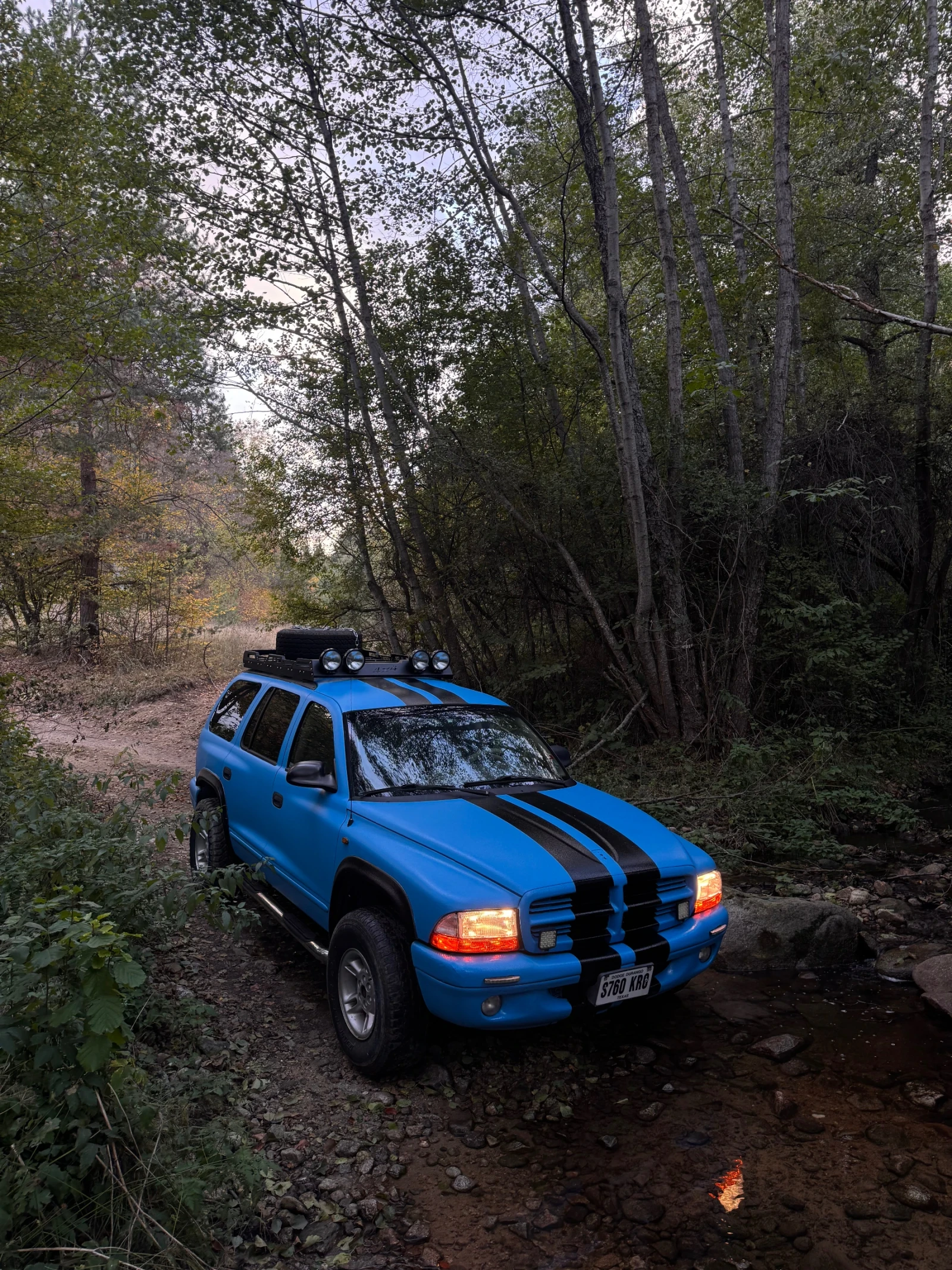 Dodge Durango 5.2 V8 Газ/Бензин, снимка 3 - Автомобили и джипове - 56616885