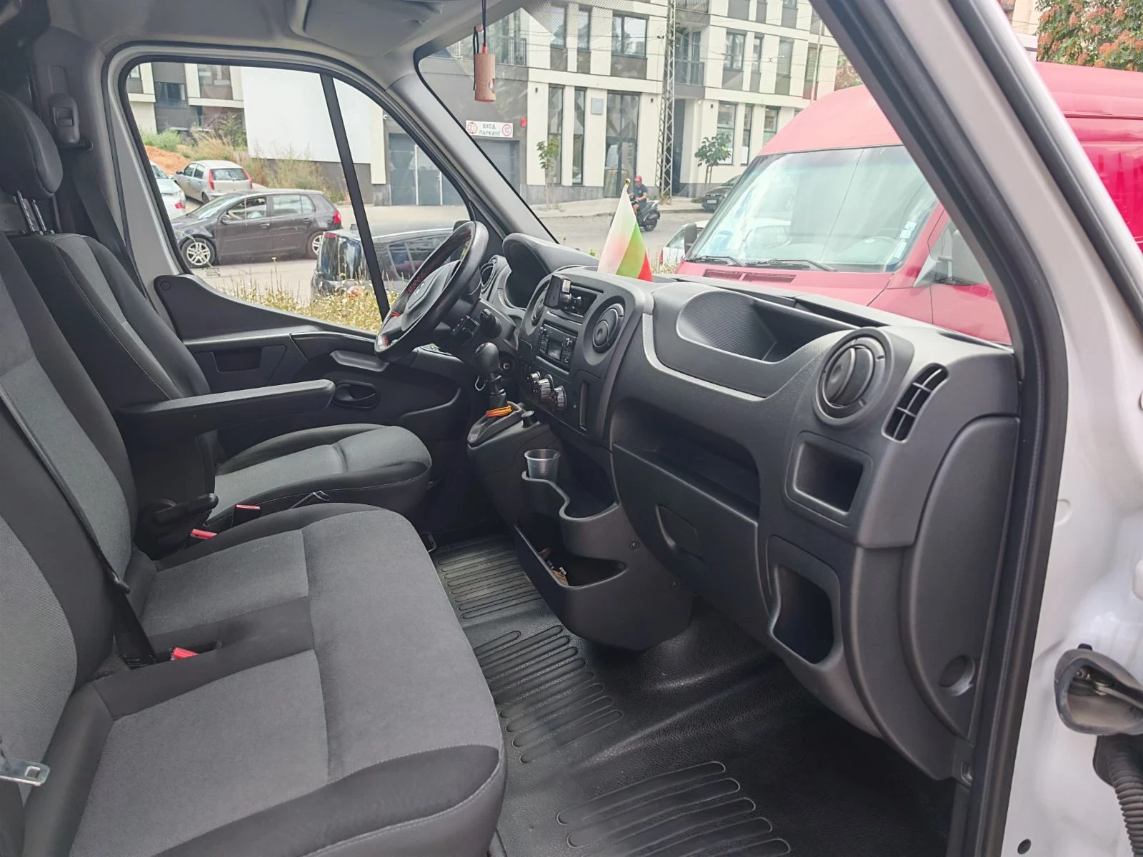 Renault Master L3H2 - изображение 5