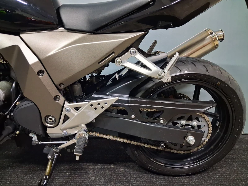 Kawasaki Z 750i, снимка 8 - Мотоциклети и мототехника - 52756445