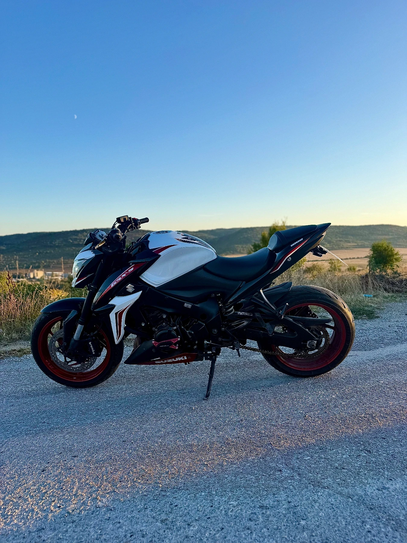 Suzuki Gsx, снимка 3 - Мотоциклети и мототехника - 56132521