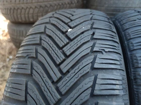 Гуми Зимни 225/55R17, снимка 4 - Гуми и джанти - 43984259