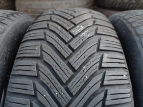 Гуми Зимни 225/55R17, снимка 2 - Гуми и джанти - 43984259