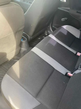 Peugeot 207 1.4 Газ, снимка 9