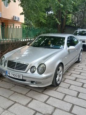 Mercedes-Benz CLK 2.0, снимка 1